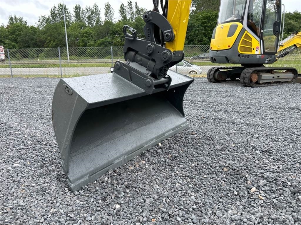 Wacker Neuson ET24 Міні-екскаватори < 7т