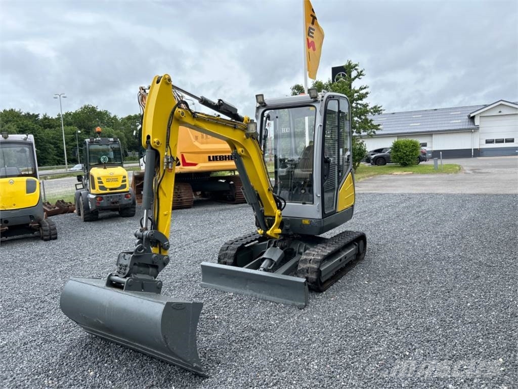 Wacker Neuson ET24 Міні-екскаватори < 7т