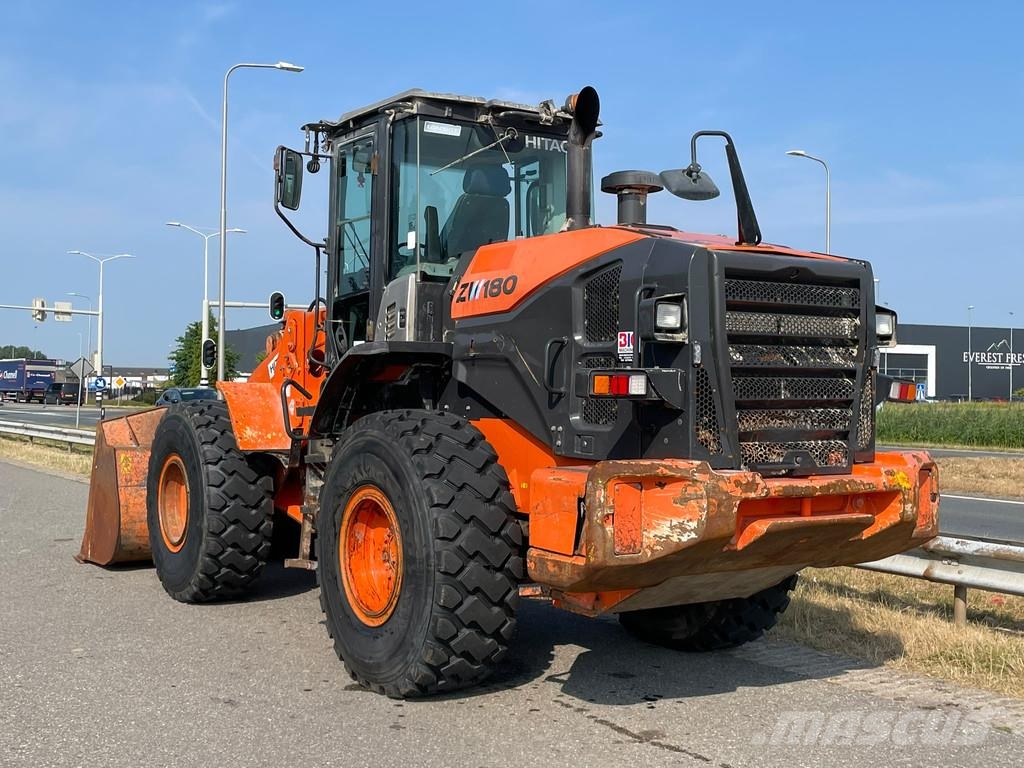 Hitachi ZW180-5B Φορτωτές με λάστιχα (Τροχοφόροι)
