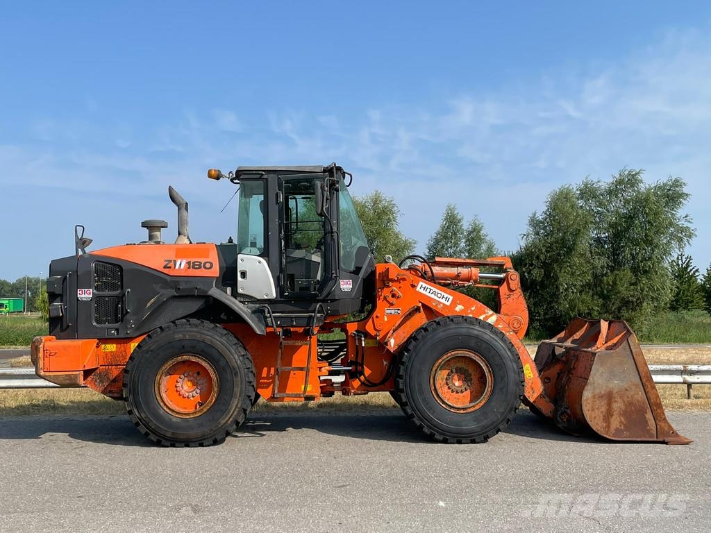 Hitachi ZW180-5B Φορτωτές με λάστιχα (Τροχοφόροι)