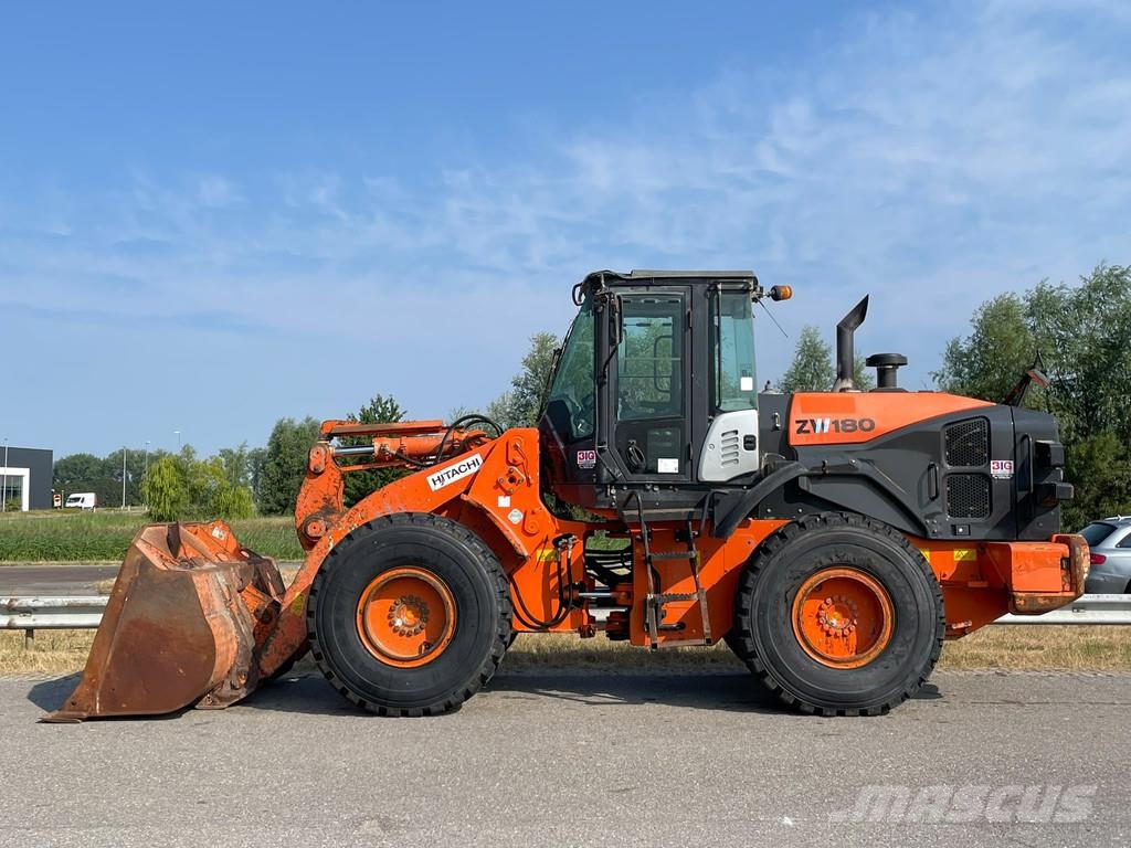 Hitachi ZW180-5B Φορτωτές με λάστιχα (Τροχοφόροι)