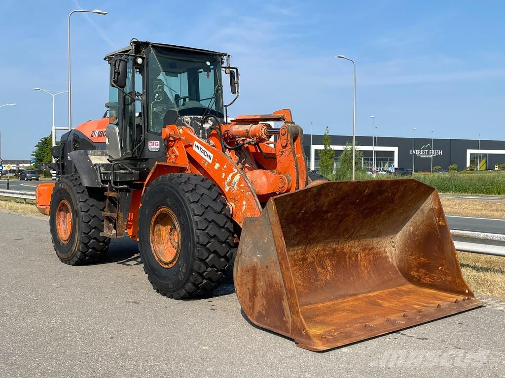 Hitachi ZW180-5B Φορτωτές με λάστιχα (Τροχοφόροι)