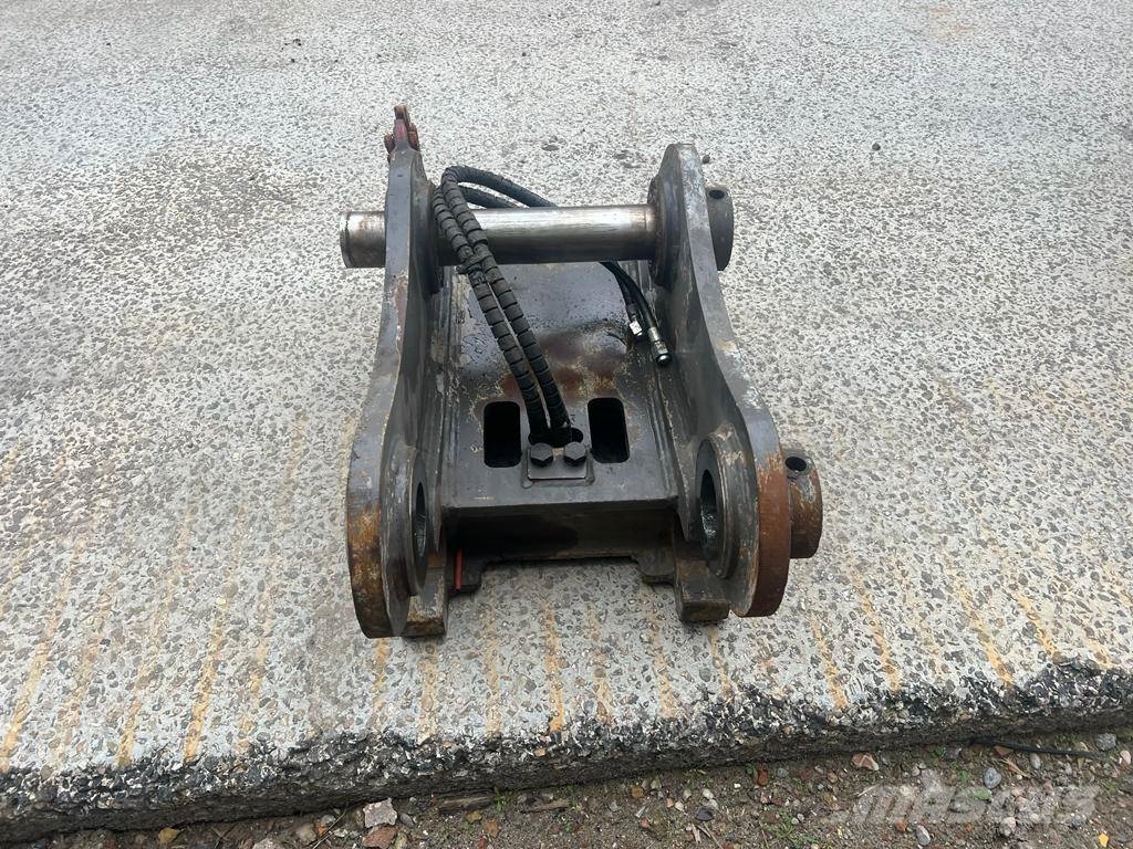 CAT 336LRE / 336 LRE quick coupler Brze spojke