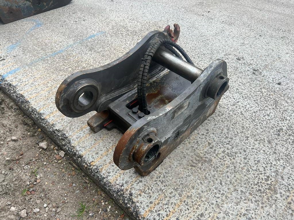 CAT 336LRE / 336 LRE quick coupler Brze spojke