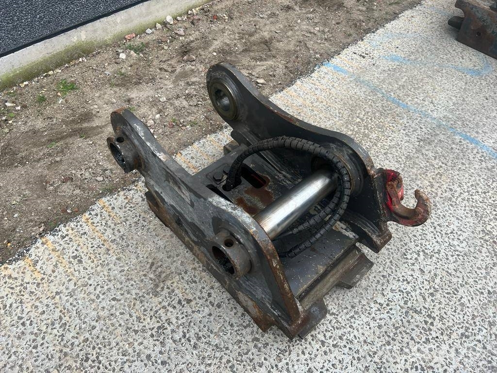 CAT 336LRE / 336 LRE quick coupler Brze spojke