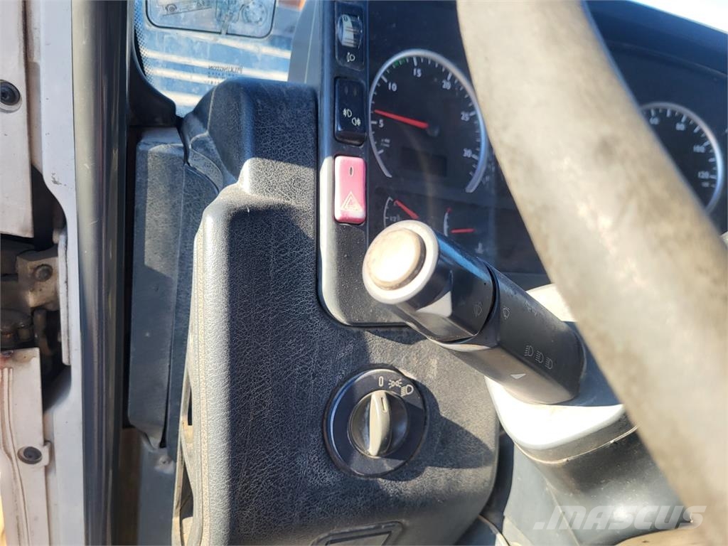 MAN TGA 26.390 6X4 BB + HR FASSI F235XP Billenő teherautók