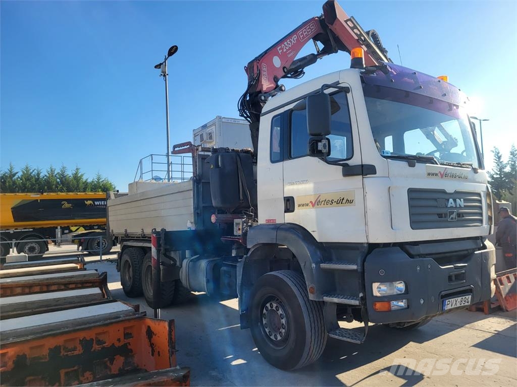 MAN TGA 26.390 6X4 BB + HR FASSI F235XP Billenő teherautók