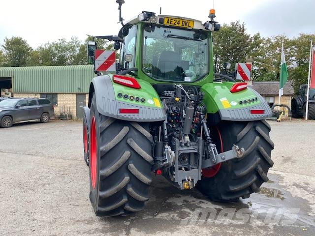 Fendt 728 Profi Plus Traktory
