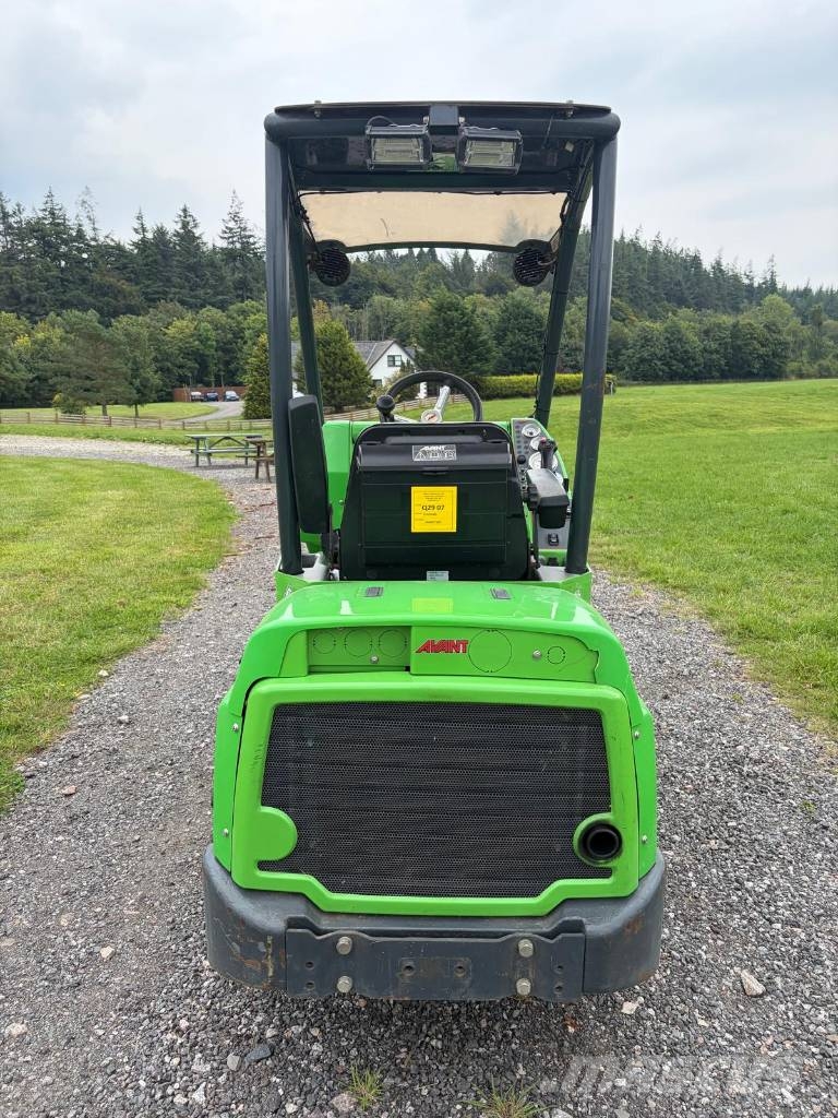 Avant 530 Multi-Functional Loader Kolové nakladače