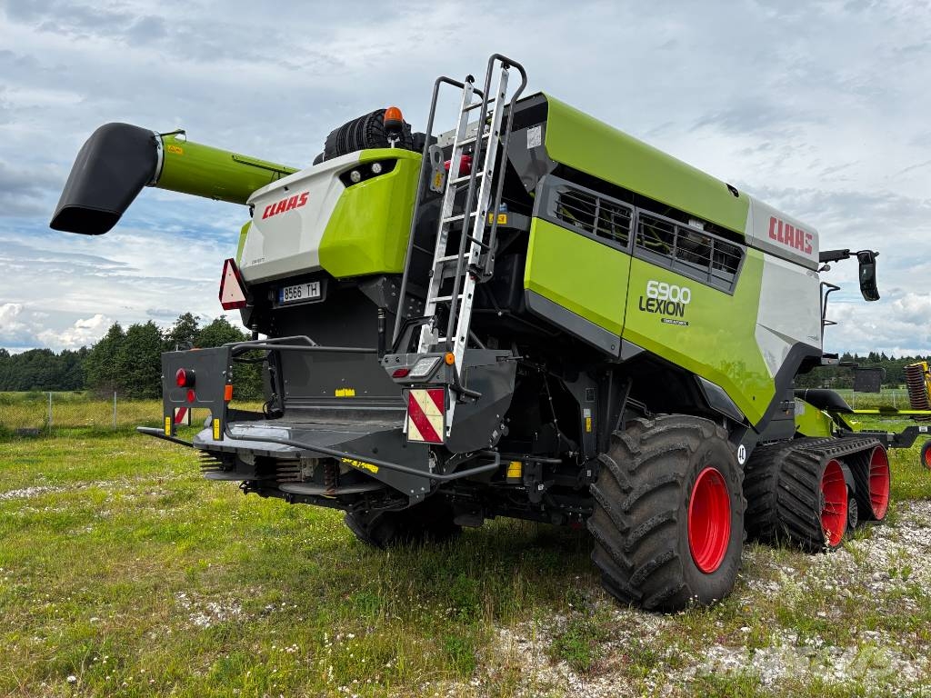CLAAS Lexion 6900 TerraTrac Combine harvesters