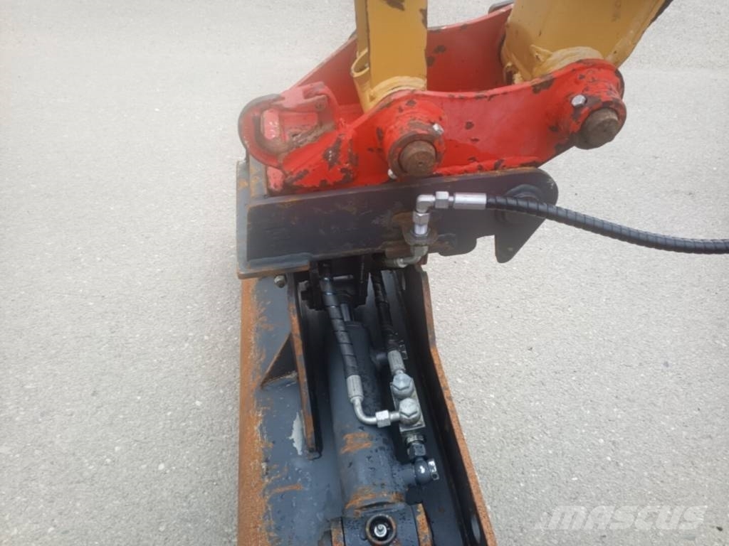 CAT 303 E CR Гусеничні екскаватори