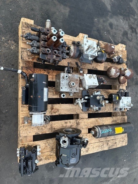 Doosan DL 250-5 USED HYDRAULIC PARTS Гидравлическая система