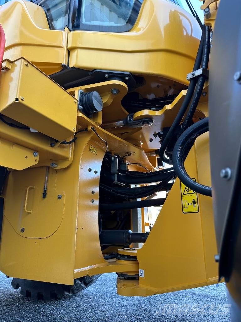 Volvo L120H 1859tim all utrustning + L5 däck Pyöräkuormaajat