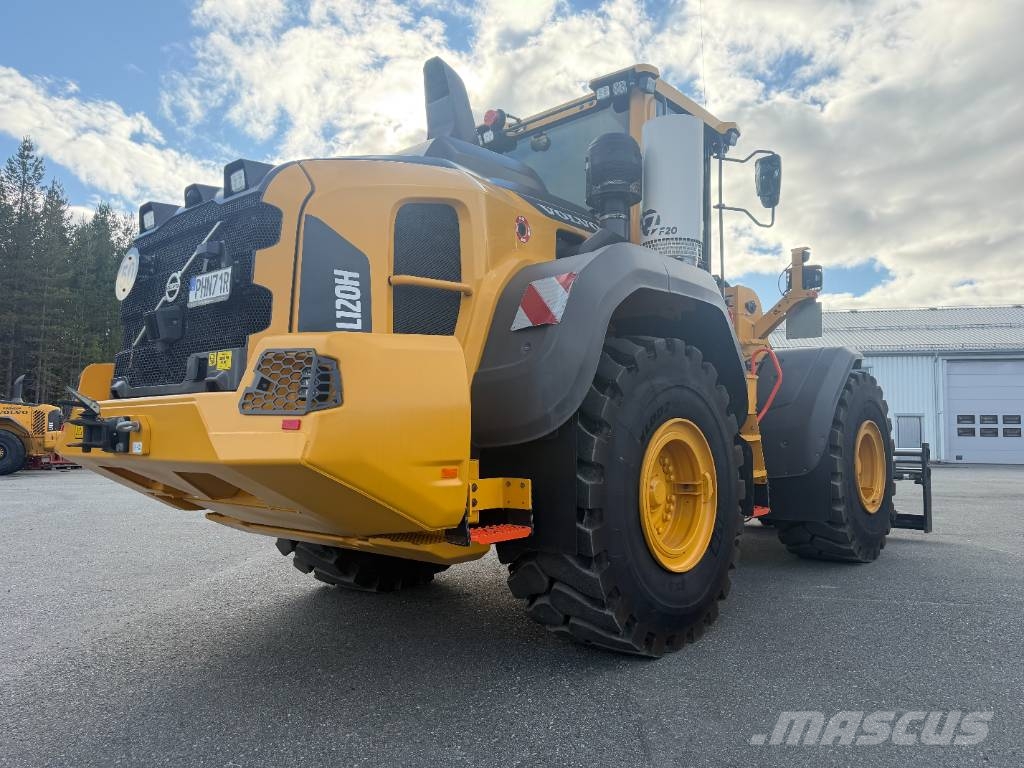 Volvo L120H 1859tim all utrustning + L5 däck Pyöräkuormaajat