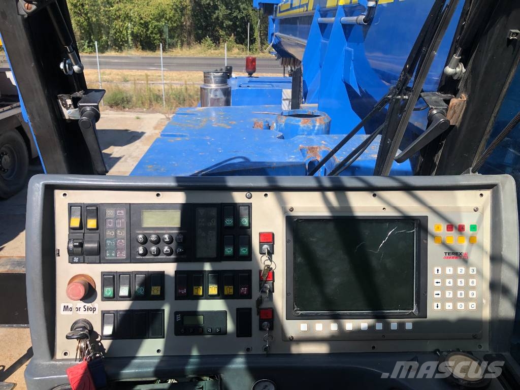 Demag AC 100 越野起重機