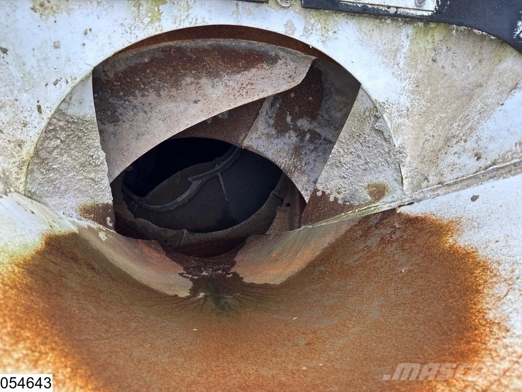 Liebherr Betonmixer Liebherr 10m3 Ostatní návěsy