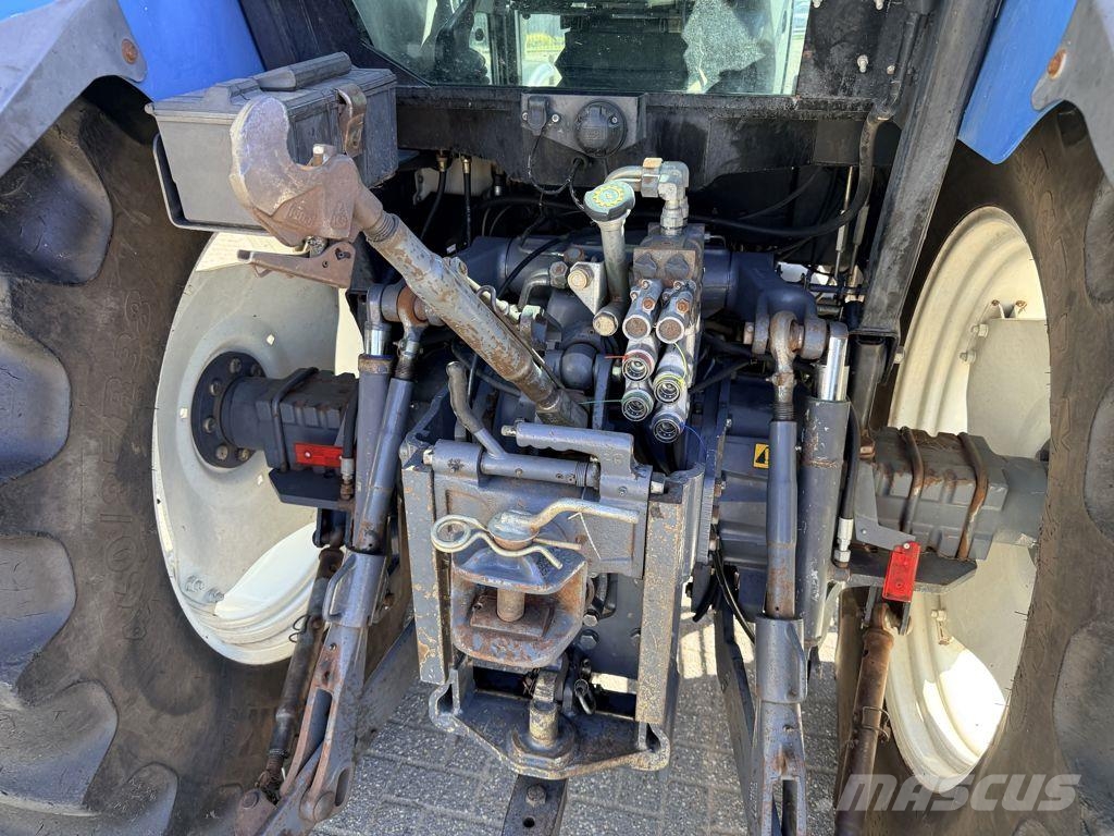 New Holland TS90 4WD Shuttle Traktorok