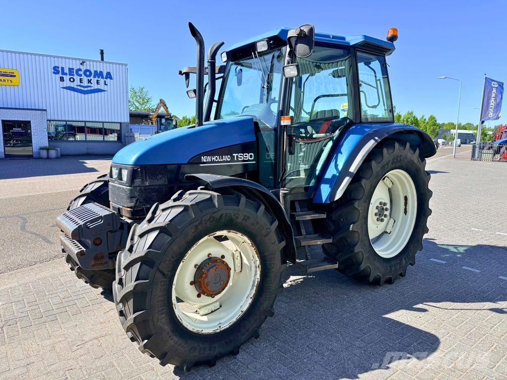 New Holland TS90 4WD Shuttle Traktorok