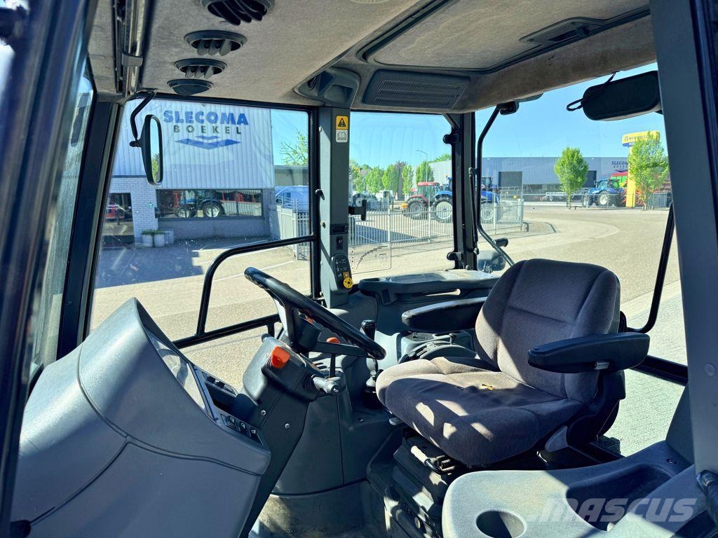 New Holland TS90 4WD Shuttle Traktorok