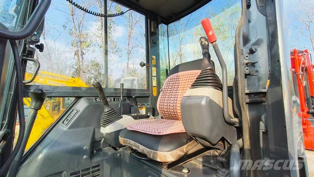 Komatsu PC 55 MR Mini ekskavatörler, 7 tona dek