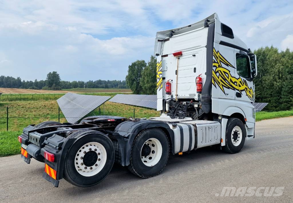 Mercedes-Benz Actros 2545 LS Τράκτορες