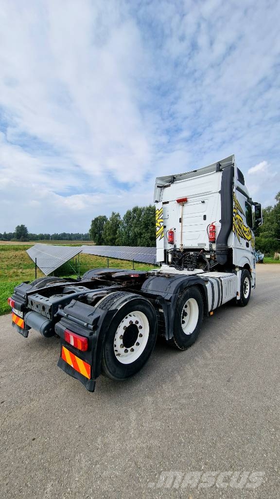 Mercedes-Benz Actros 2545 LS Τράκτορες