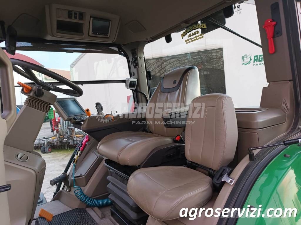 John Deere 8RX 410 Traktorit