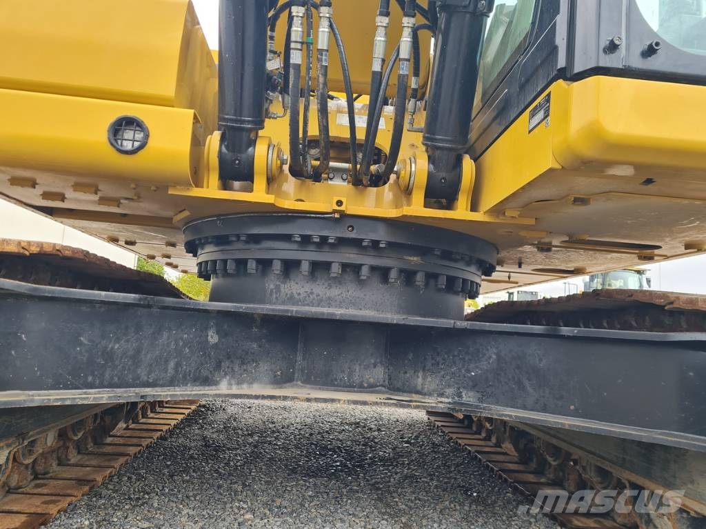 CAT 320 Bandgrävare