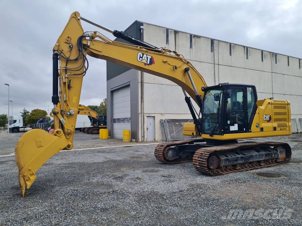 CAT 320 Bandgrävare