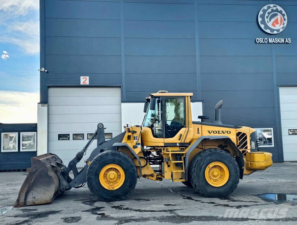 Volvo L 120 F Hjullastere