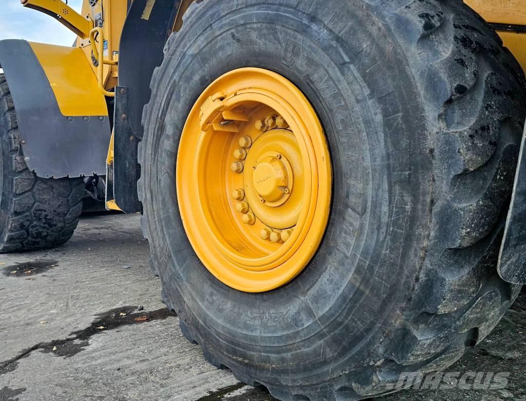 Volvo L 120 F Hjullastere