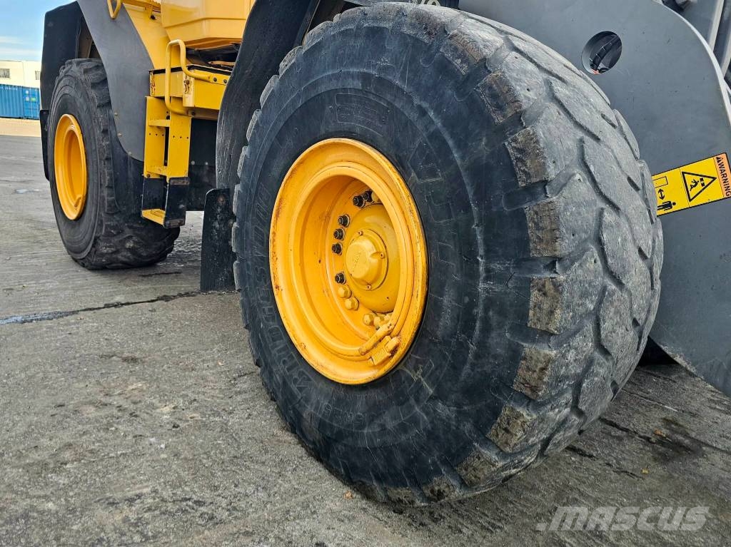 Volvo L 120 F Hjullastere