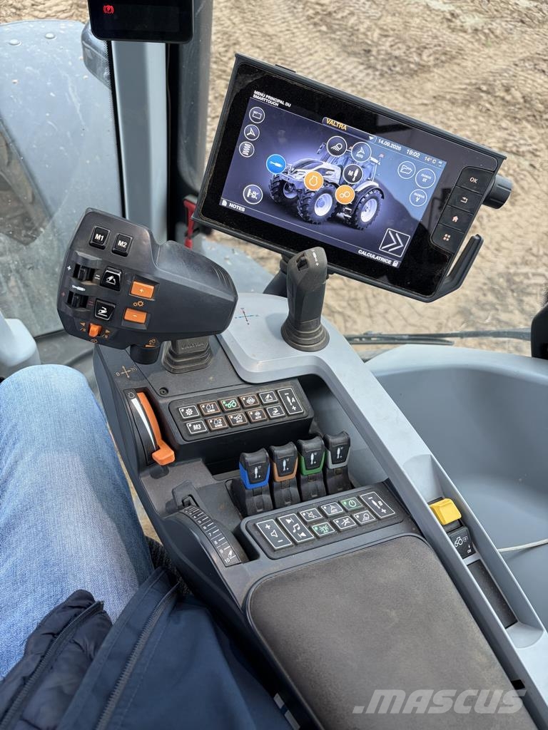 Valtra Q265 Traktörler