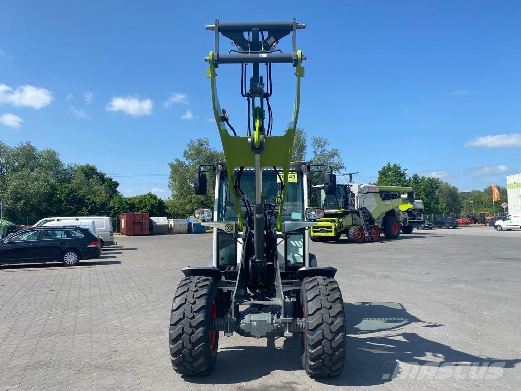 CLAAS Torion 530 لوادر بعجل