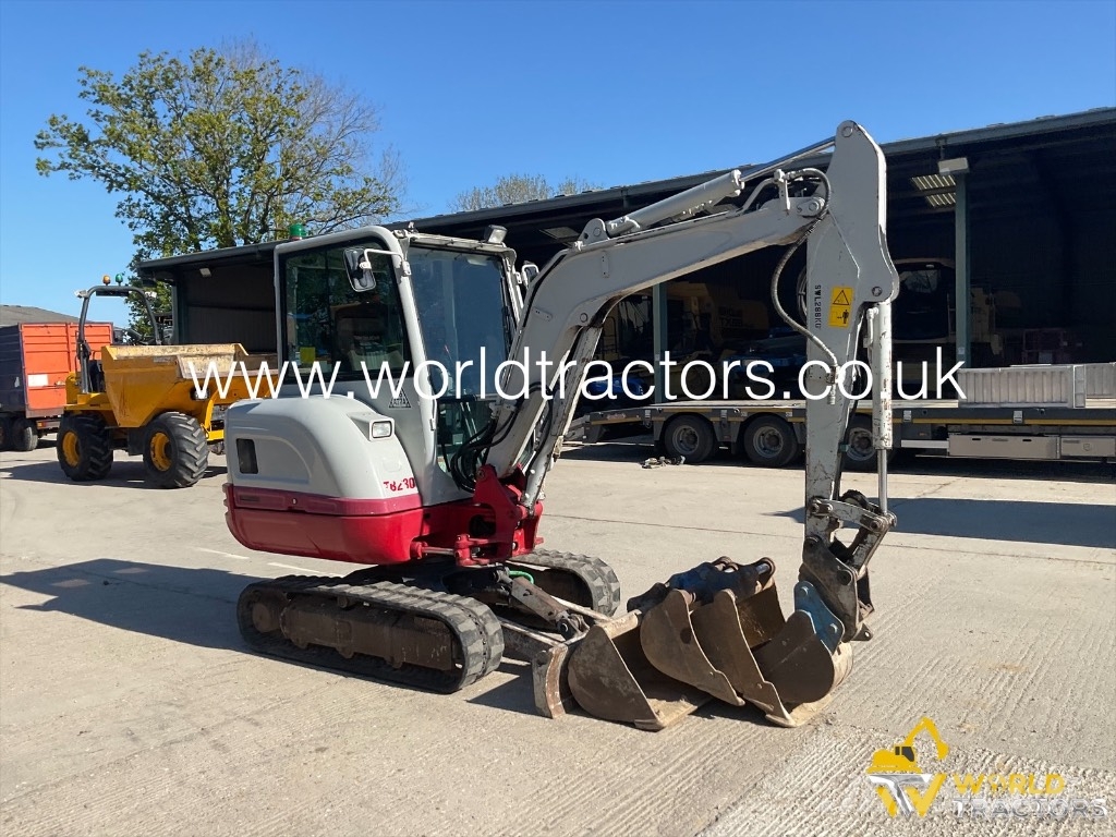 Takeuchi TB 230 Miniescavatori