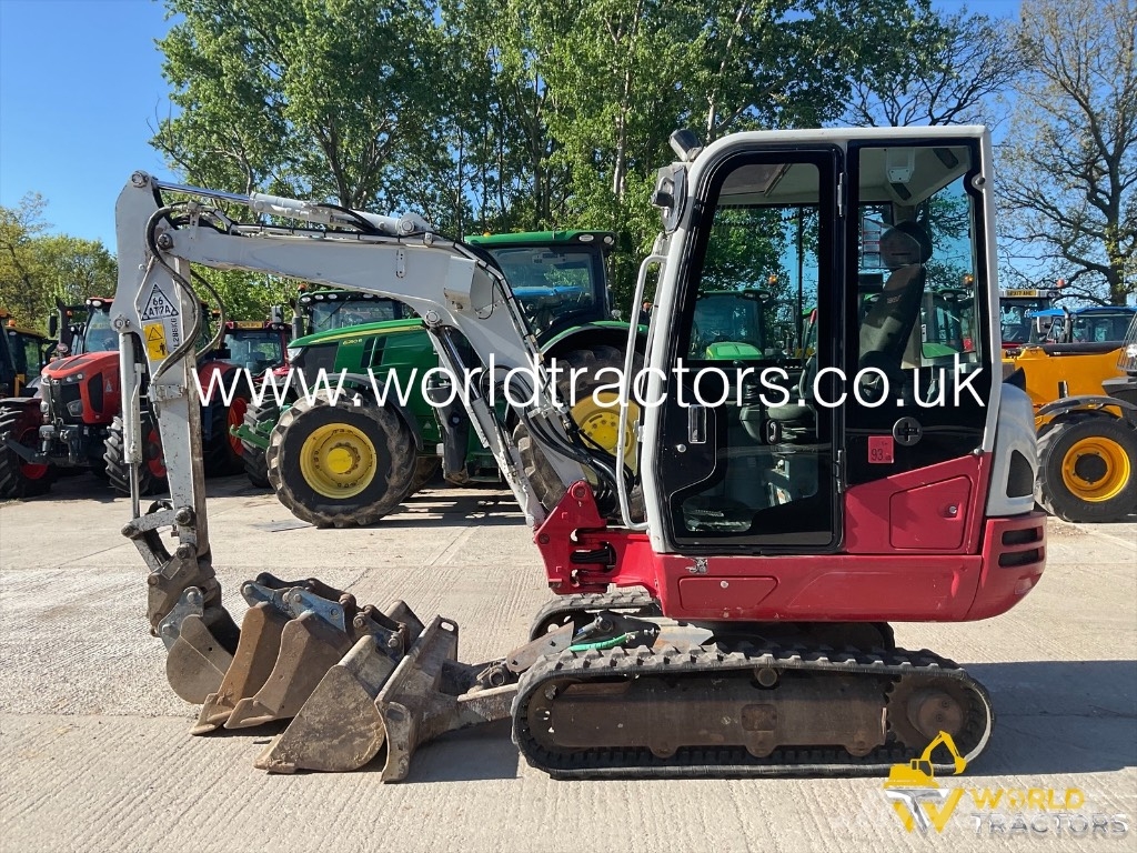 Takeuchi TB 230 Miniescavatori