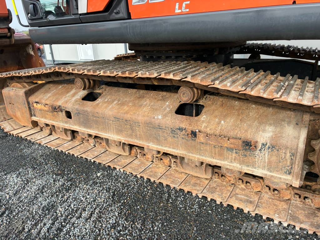 Hitachi ZX 350 LC-7 Kāpurķēžu ekskavatori