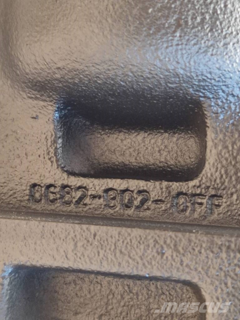  Hydraulic pump PARKER 7045021000 MANITOU MLT 1740 液压