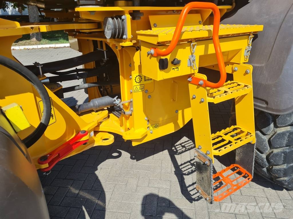 Volvo L 90 H    1073 h Pyöräkuormaajat