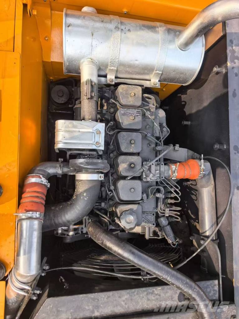 Hyundai HX 220 AL Excavadoras sobre orugas