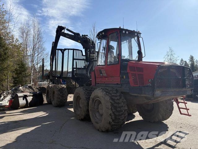 Komatsu 895 Comfort ride Forwarders