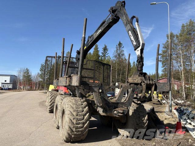 Komatsu 895 Comfort ride Forwarders