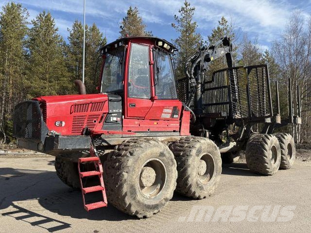 Komatsu 895 Comfort ride Forwarders
