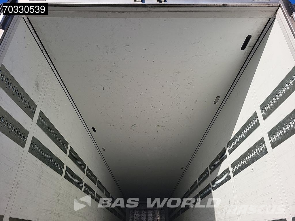 Schmitz Cargobull SCB*S3B 3 axles Liftaxle 1850 Engine Hours Semi remorque frigorifique