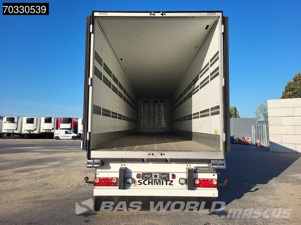 Schmitz Cargobull SCB*S3B 3 axles Liftaxle 1850 Engine Hours Semi remorque frigorifique