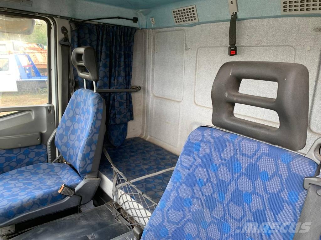 Iveco 75E 18 Caminhões de mesa/dropside