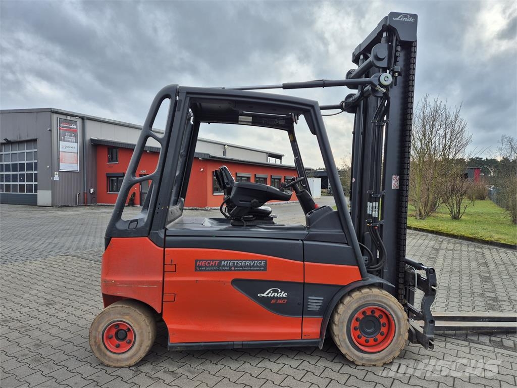 Linde E50HL 电动叉车