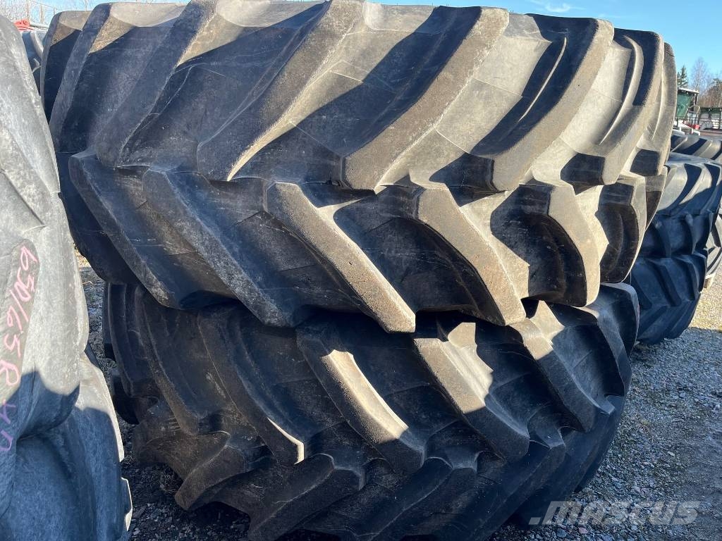 Trelleborg 710/70-R42 till Massey Ferguson 8S.305 Pneumatici, ruote e cerchioni