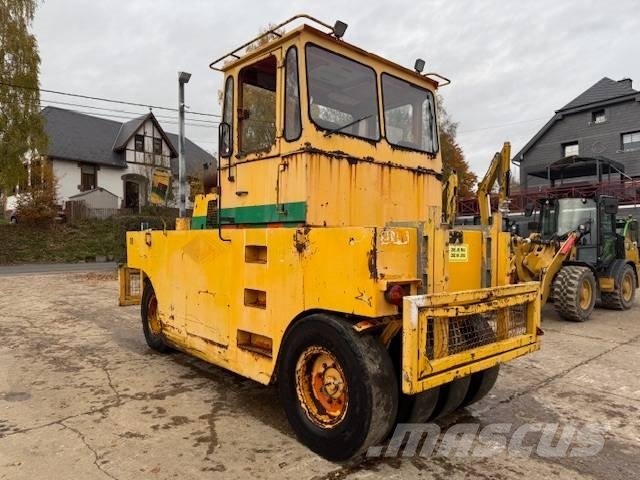 Hamm GRW 15 Cilindros Compactadores de pneus