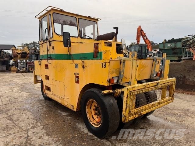 Hamm GRW 15 Cilindros Compactadores de pneus